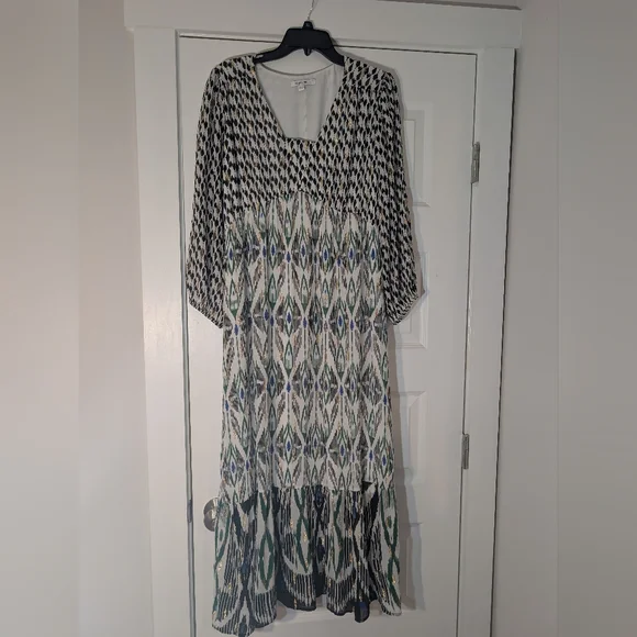 Chico's Boho Black, White And Metallic Gold Geometric Long Sleeve Dress Size 6 - Picture 4 of 10